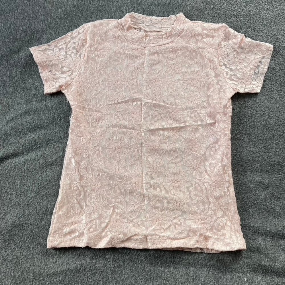 vintage pink flowered lace satin lined top, small